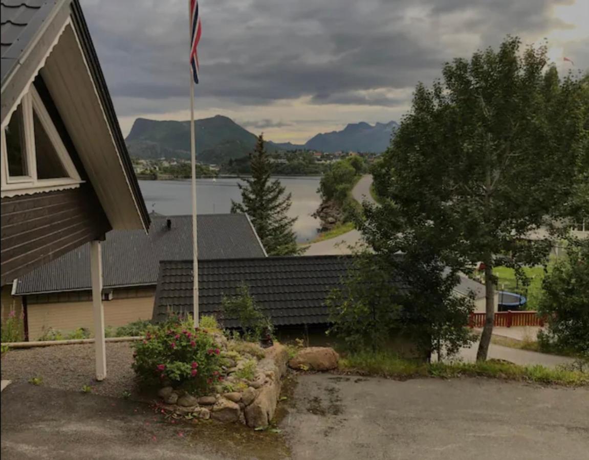 Koselig Studioleilighet I Svolvaer - Lofoten Ved Svolvaergeita, Djevelporten 외부 사진